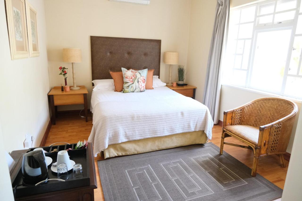 The Whitehouse Bed And Breakfast เดอร์บัน ภายนอก รูปภาพ